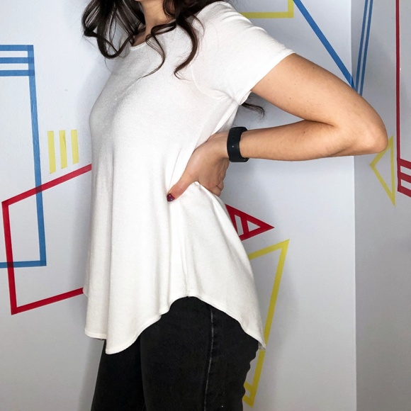 Wilfred Free White Knit Tee - Picture 2 of 4